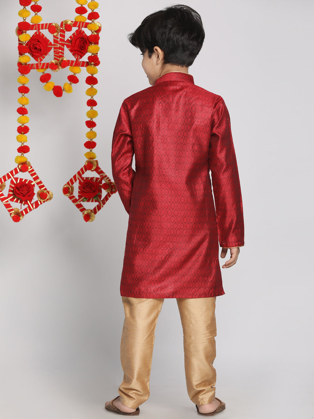 VASTRAMAY Boys' Maroon And Rose Gold Jacquard Kurta Pyjama Set - qivii
