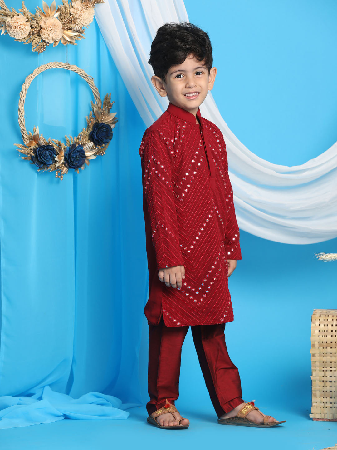 VASTRAMAY Boys' Maroon Mirror Kurta Pyjama Set - qivii
