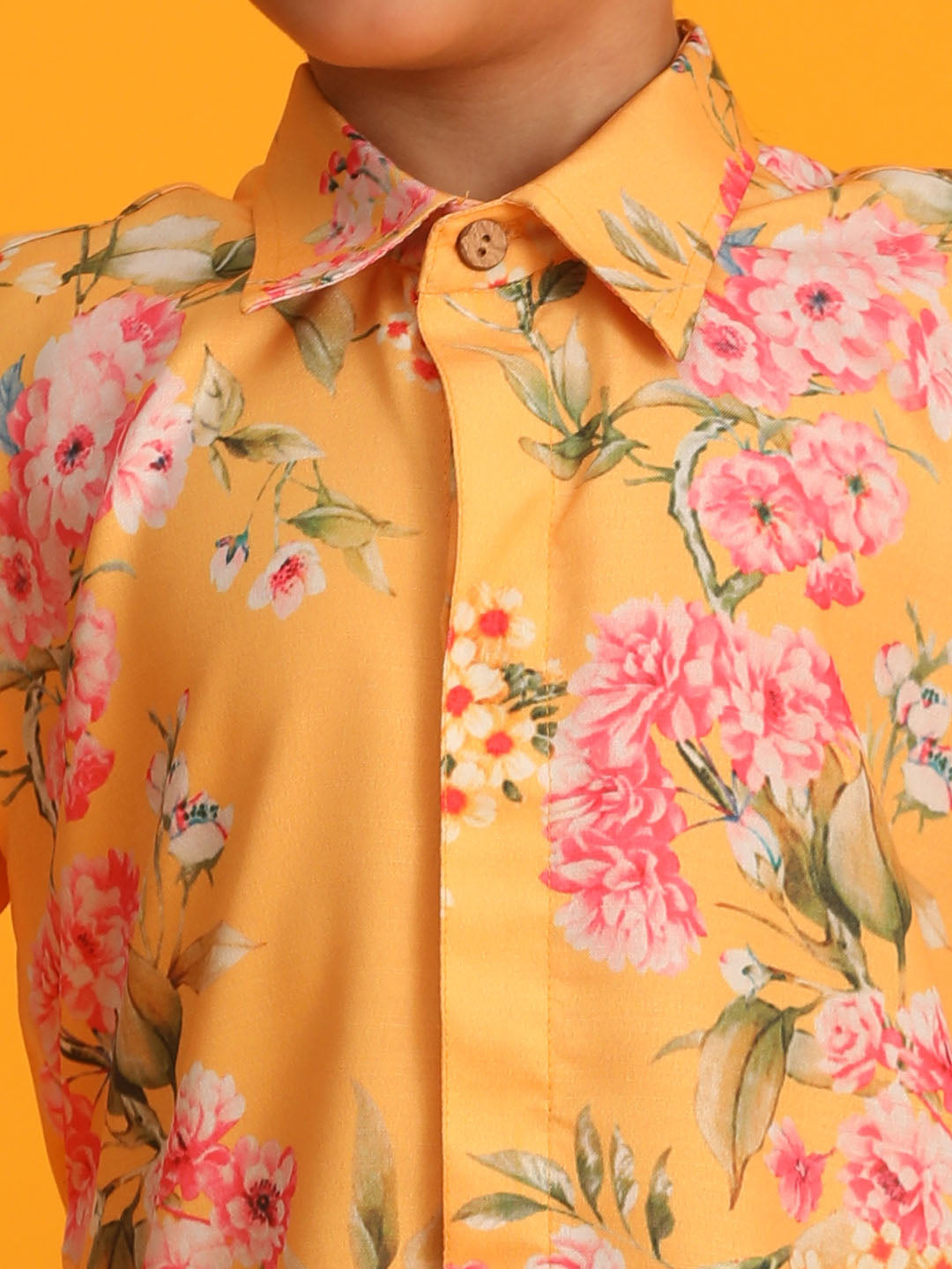 VASTRAMAY Boy's Yellow Floral Printed Kurta with Cream Solid Patiala Set - qivii