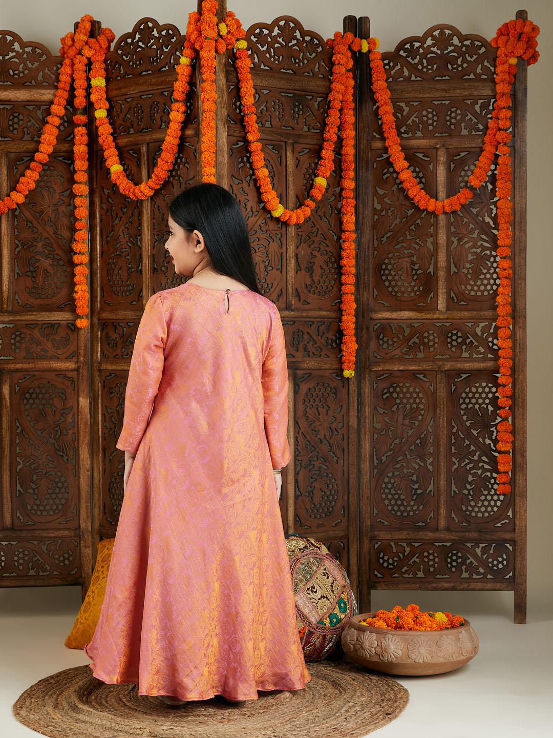 VASTRAMAY Girl's Pink Jacquard Anarkali Kurta Salwar Set - qivii