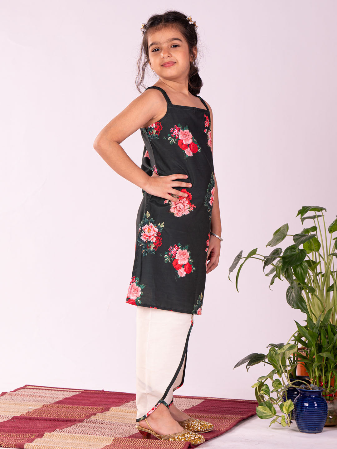 VASTRAMAY Girls' Floral Printed Cotton Silk Kurta And Tulip Pant Set - qivii