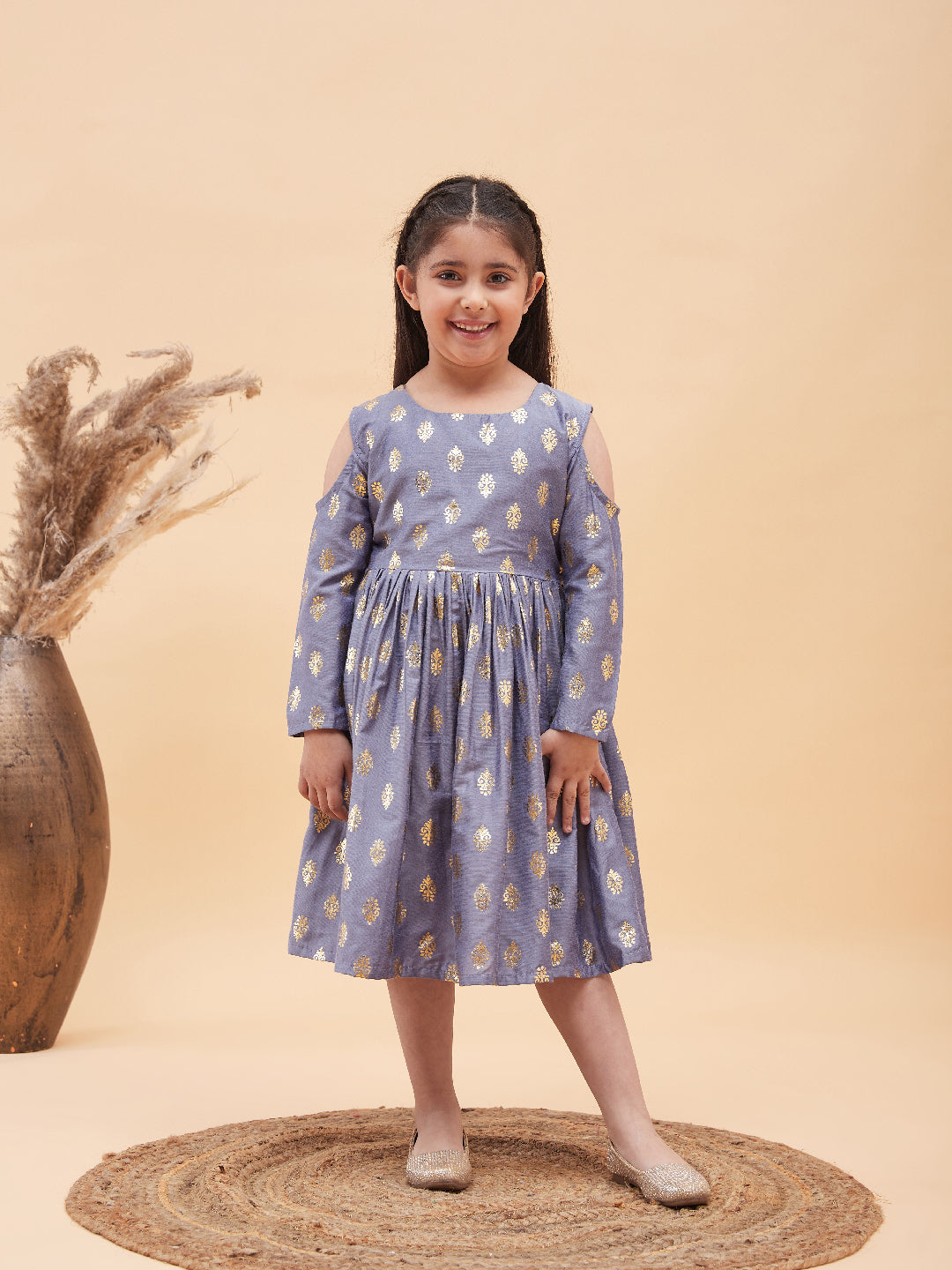 VASTRAMAY Girl's Grey Foil Printed Cold Shoulder Kurti - qivii