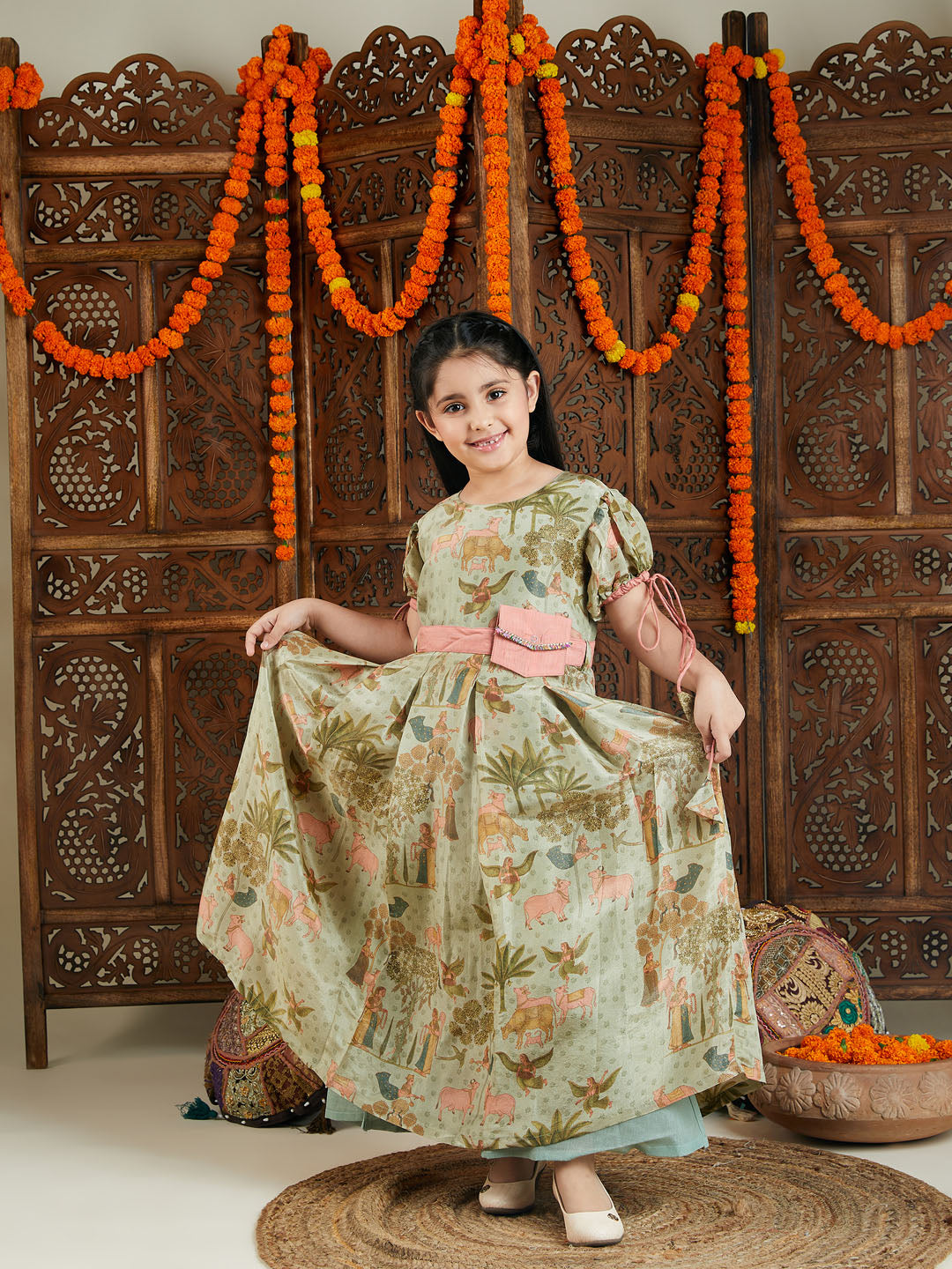 VASTRAMAY Girl's Green Ethnic Printed Long Dress - qivii