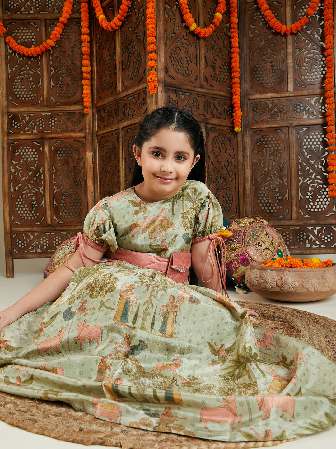 VASTRAMAY Girl's Green Ethnic Printed Long Dress - qivii