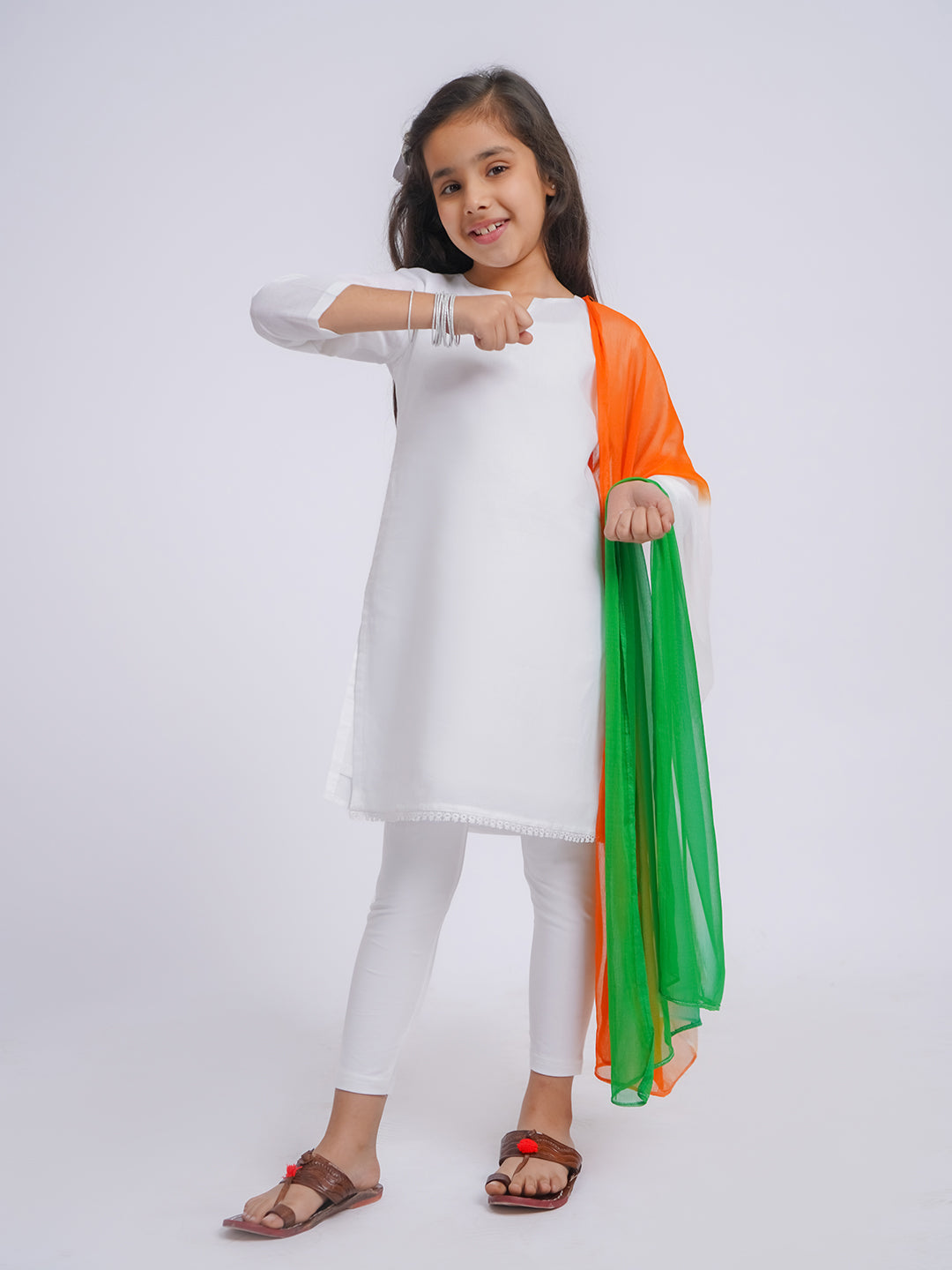 VASTRAMAY Girls' White Kurta, Leggings and Dupatta - qivii
