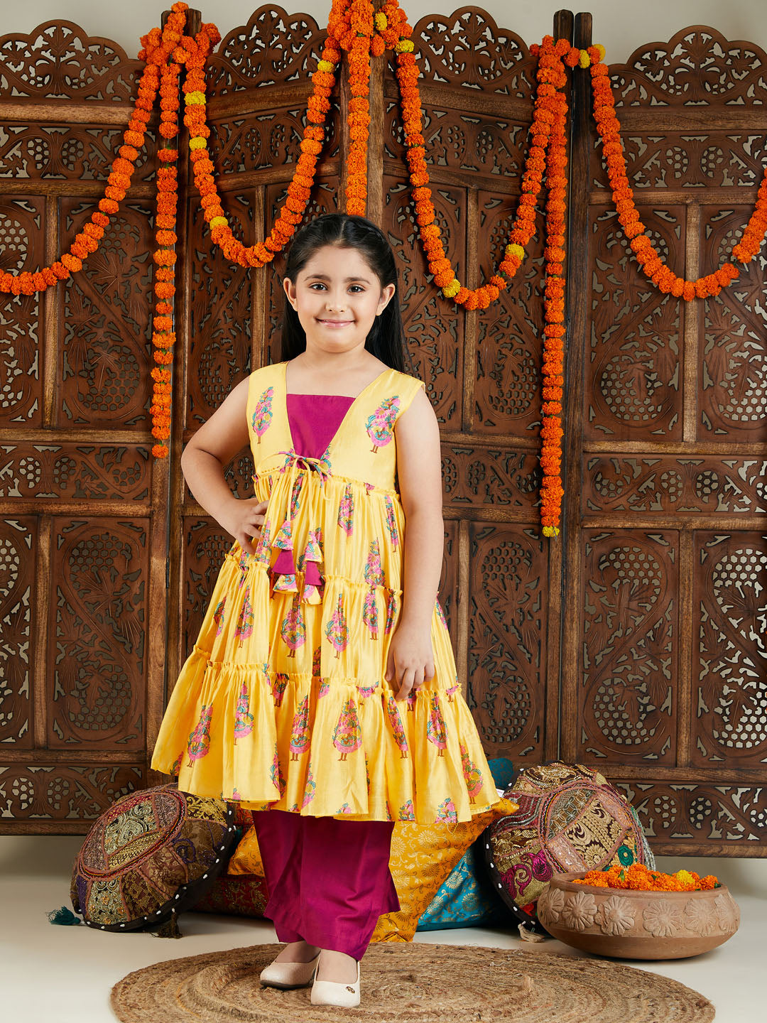 VASTRAMAY Girls' Yellow And Pink Ethnic Kurta Pant Set - qivii