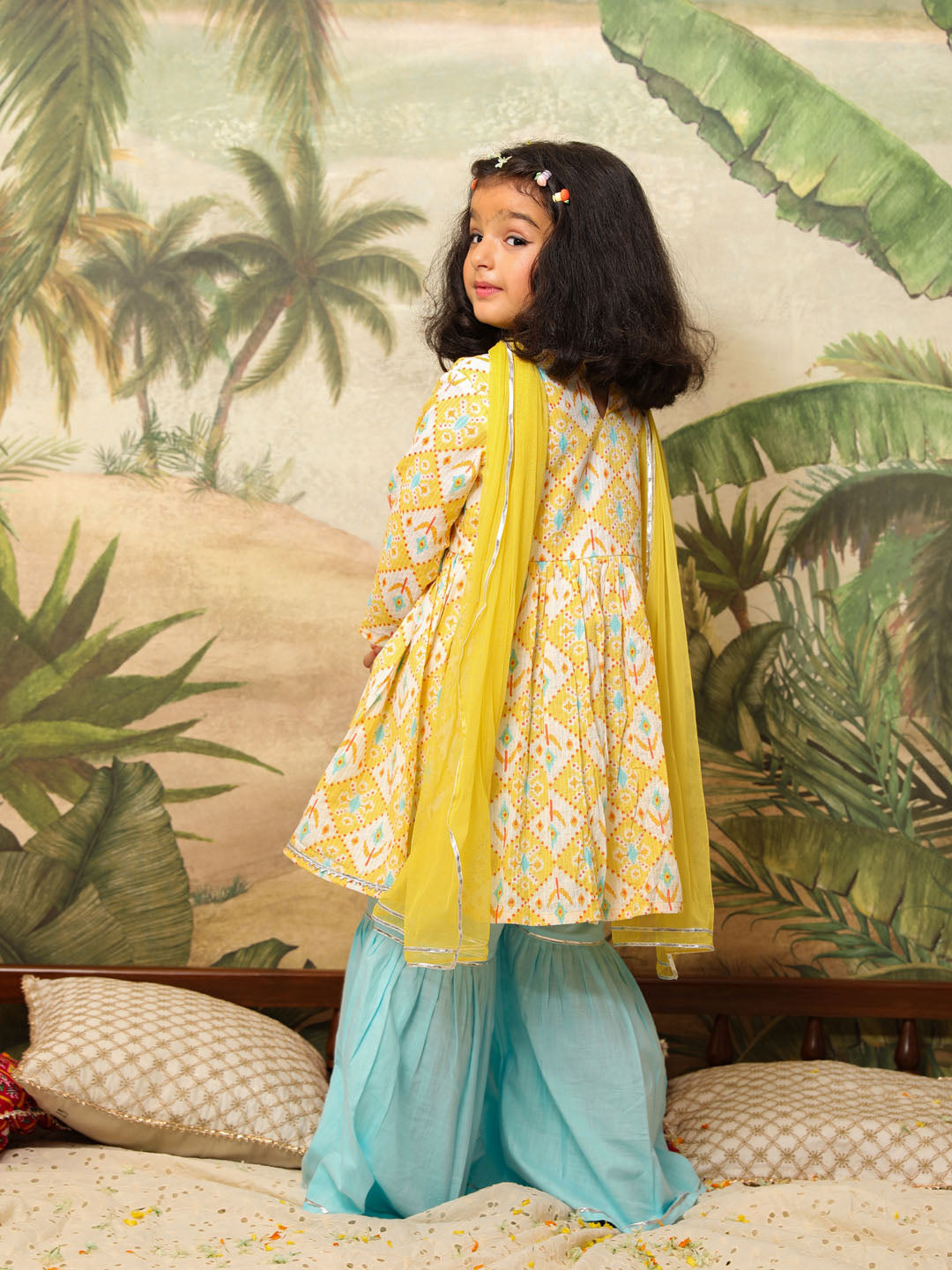VASTRAMAY Girls Yellow Ikkat Print Sarara Set - qivii
