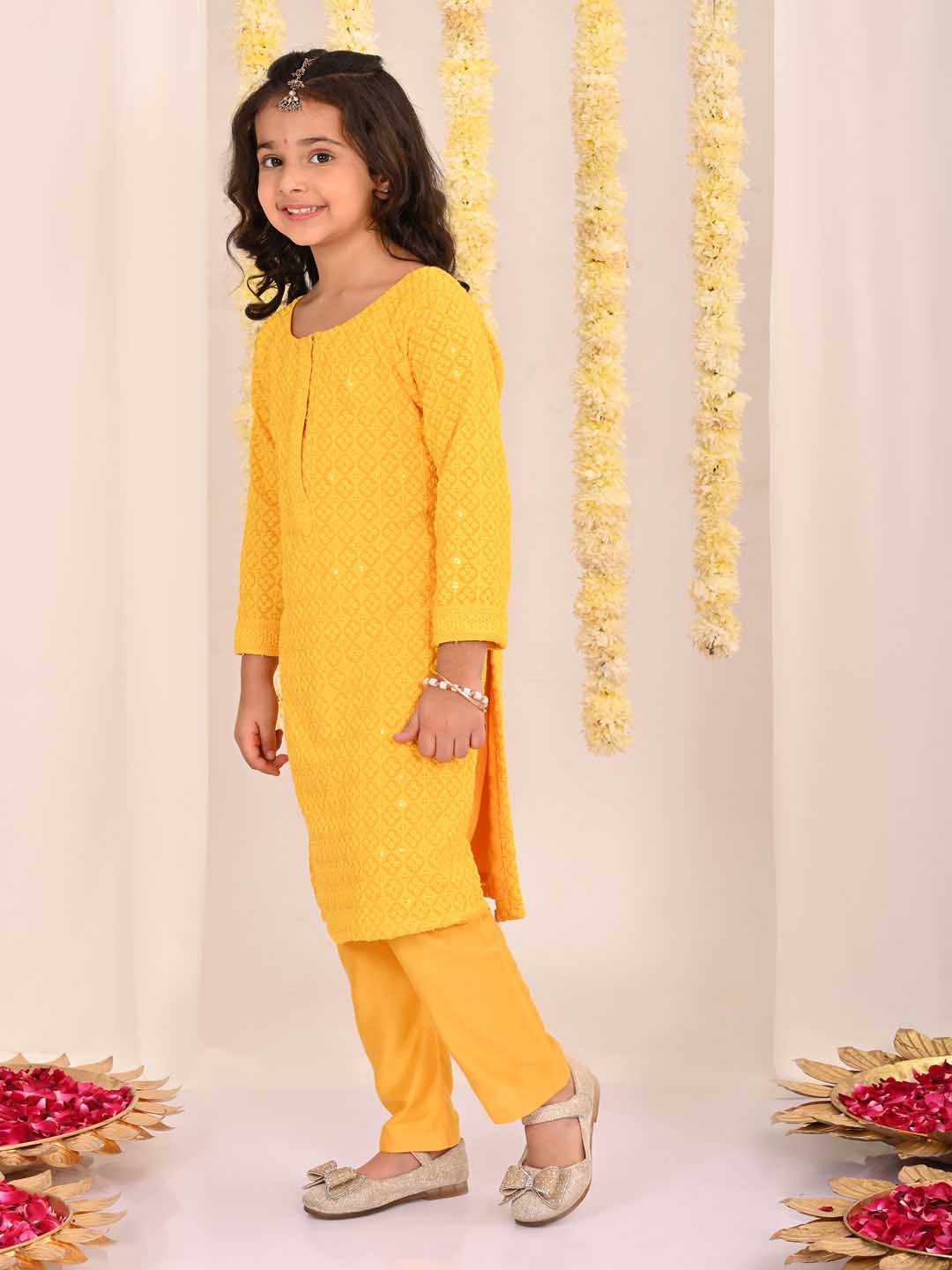 VASTRAMAY Girls' Yellow Embellished Kurta Pyjama Set - qivii