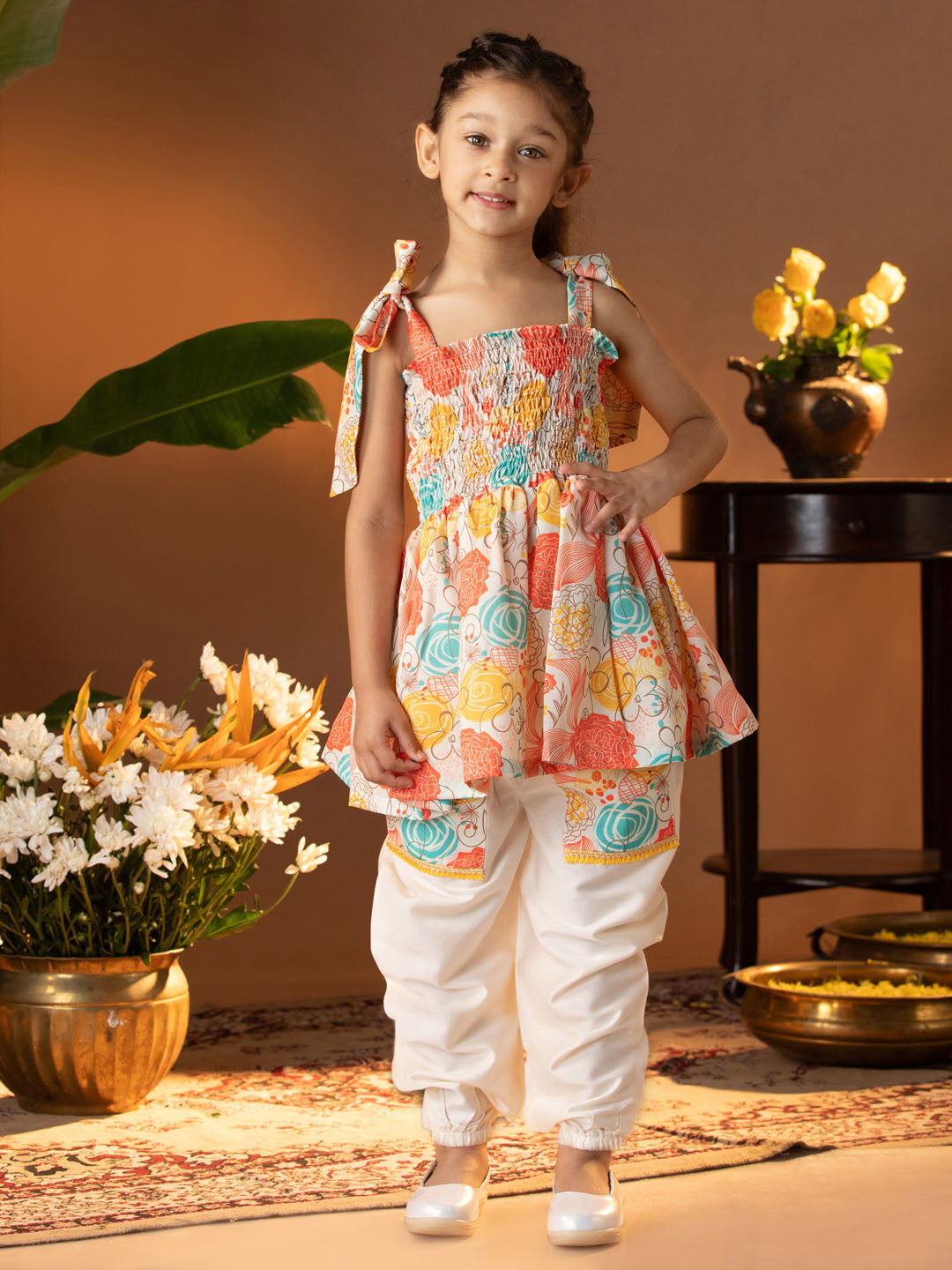VASTRAMAY Girls' Multicolour Kurta And Patiala - qivii