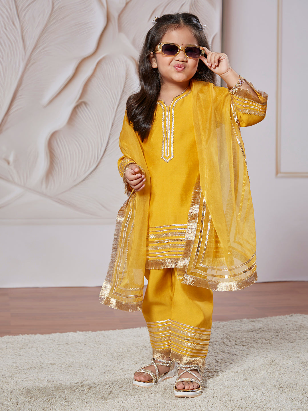 VASTRAMAY Girls' Yellow Kurta Set With Dupatta - qivii