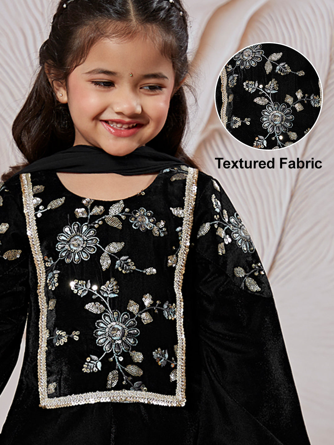 VASTRAMAY Girls' Black Kurta Set With Dupatta - qivii