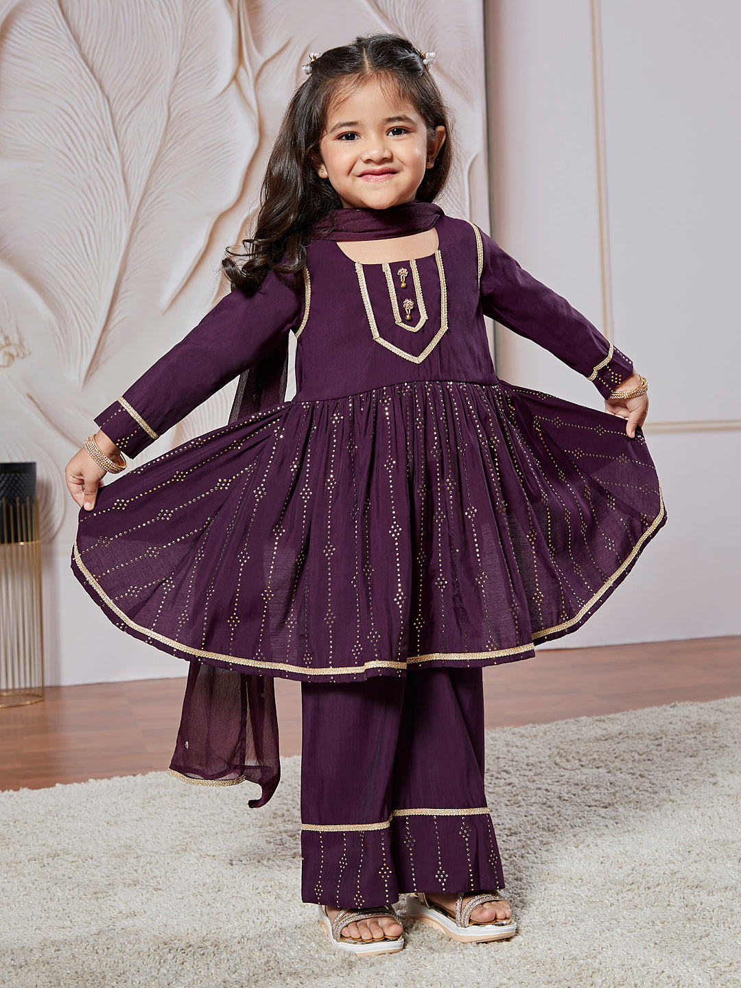 VASTRAMAY Girls' Purple Kurta Set With Dupatta - qivii