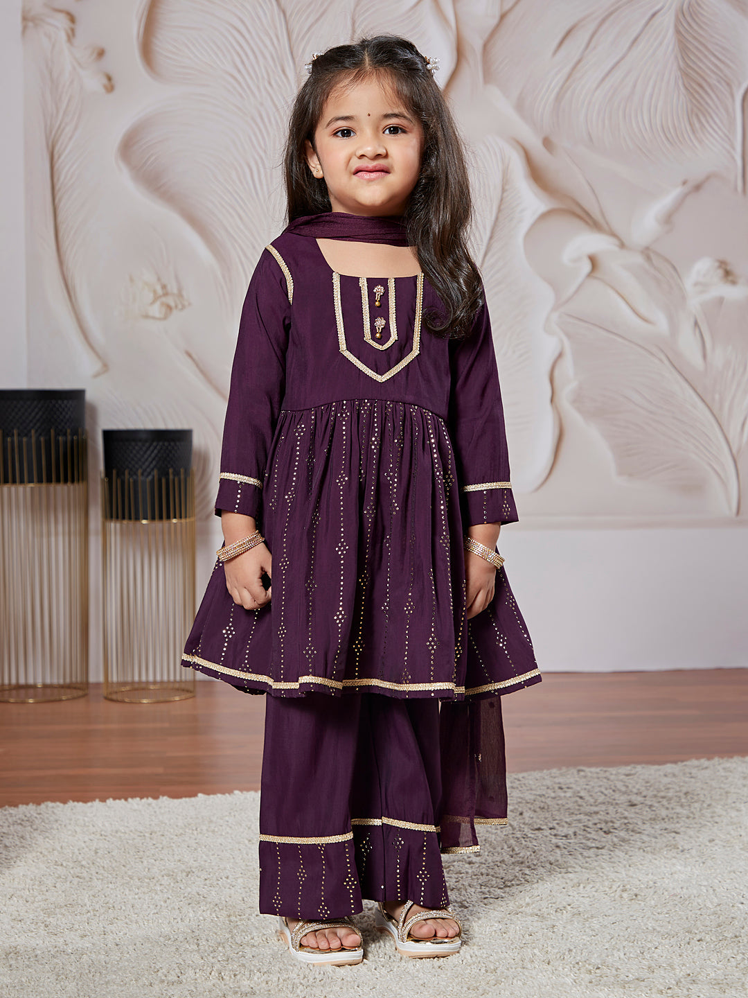 VASTRAMAY Girls' Purple Kurta Set With Dupatta - qivii