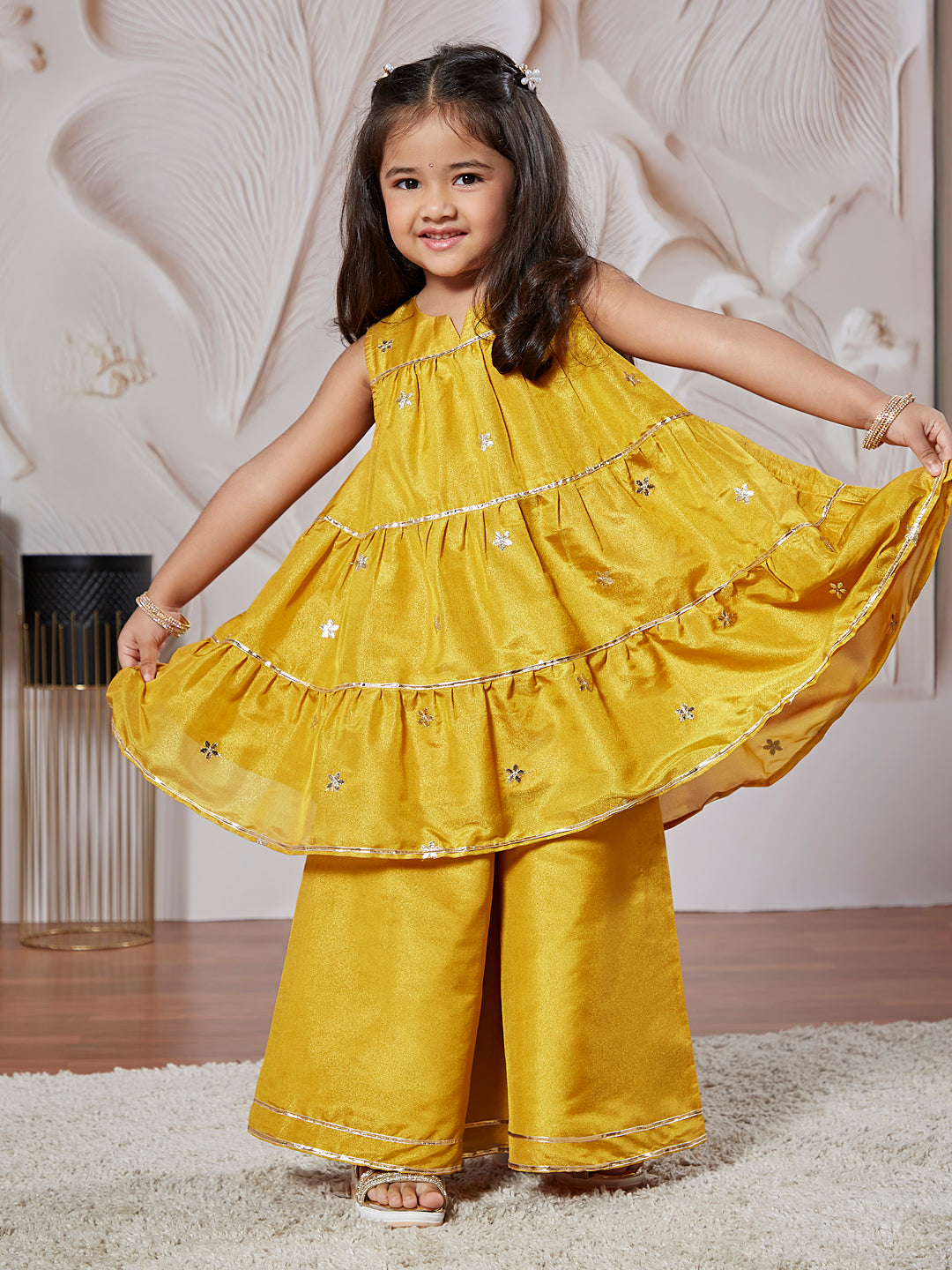 VASTRAMAY Girls' Mustard Kurta Palazzo Set With Potli - qivii