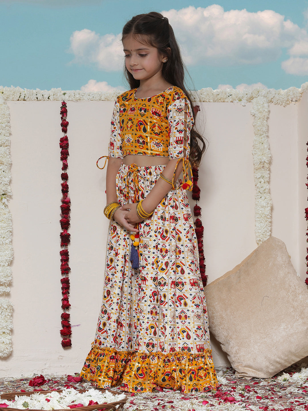 VASTRAMAY Girls' Yellow And Cream Patola Print Lehenga Set - qivii