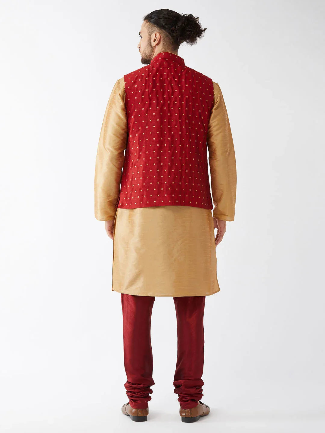 Men's Maroon Zari Weaved Jacket With Kurta Pyjama Set