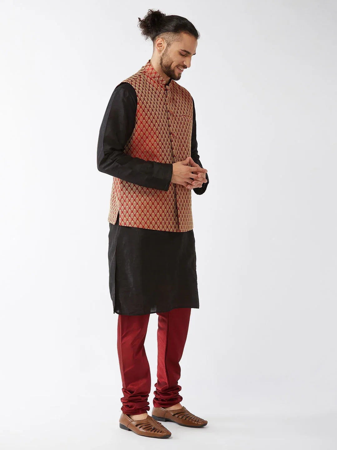 Men's Maroon Silk Blend Ethnic Jacket, Black Kurta And Maroon Pyjama Set