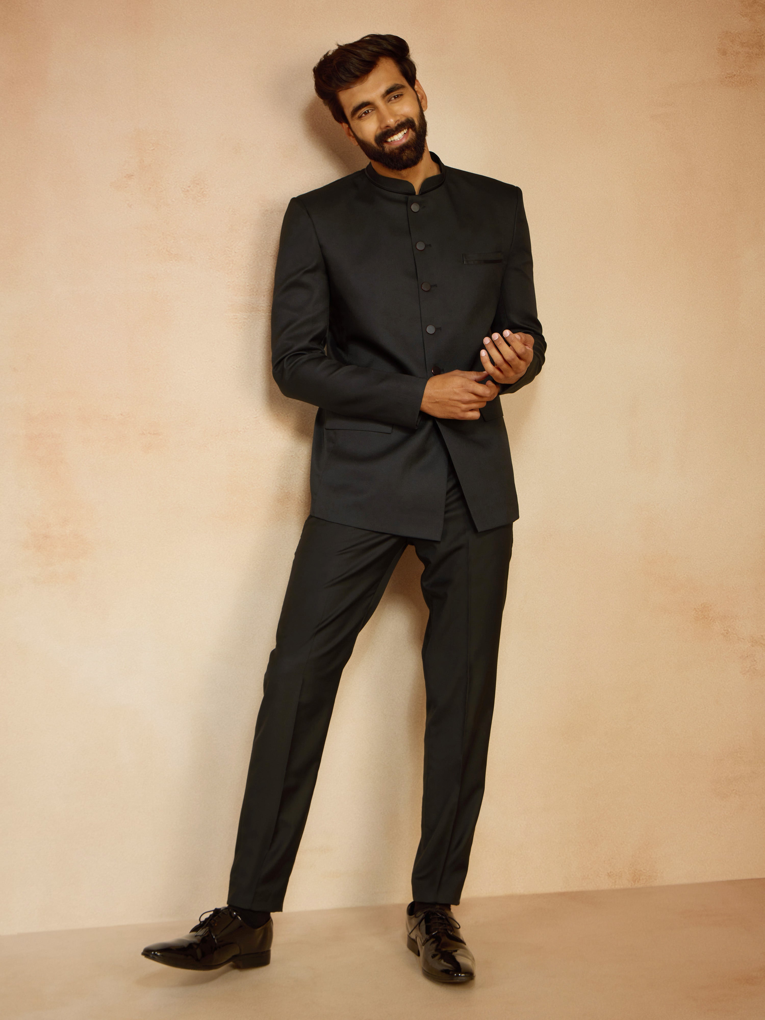 Men's Black Jute Solid Slim Fit Full Sleeve Jodhpuri
