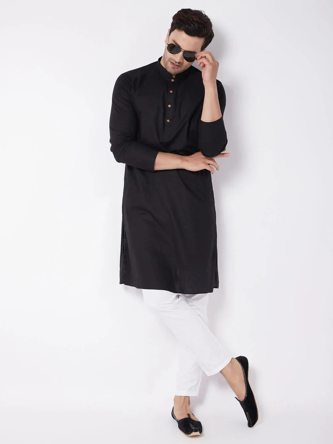 Men's Black Solid Cotton Blend Kurta & White Pyjama Set