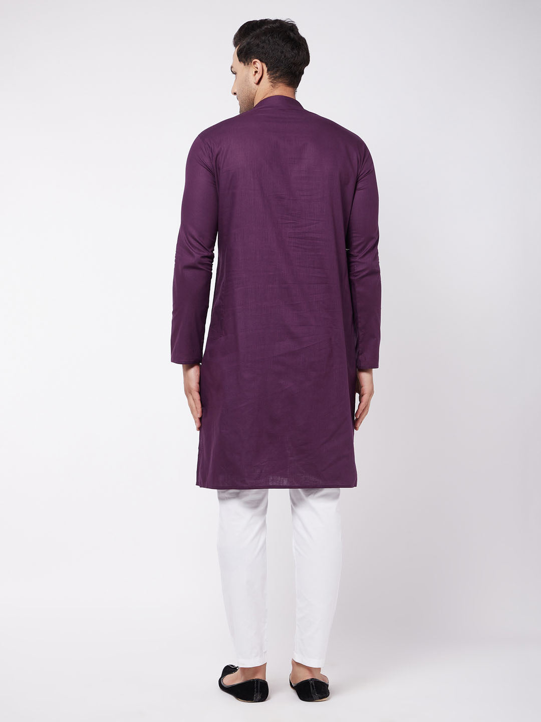 Men's Purple Solid Cotton Blend Kurta And White Pyjama Set
