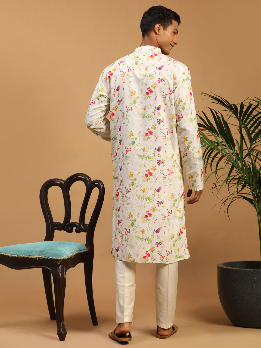 Men's Cream Printed Cotton Blend Kurta And Cream Viscose Pant Set