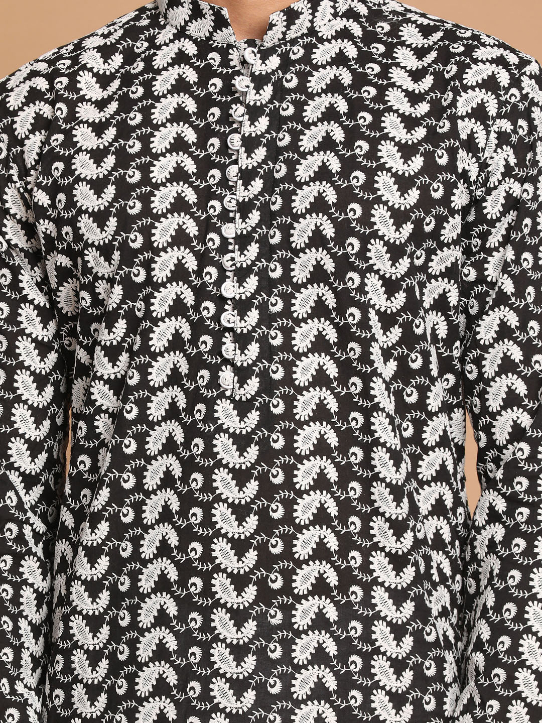 Men Black Pure Cotton Chikankari Kurta