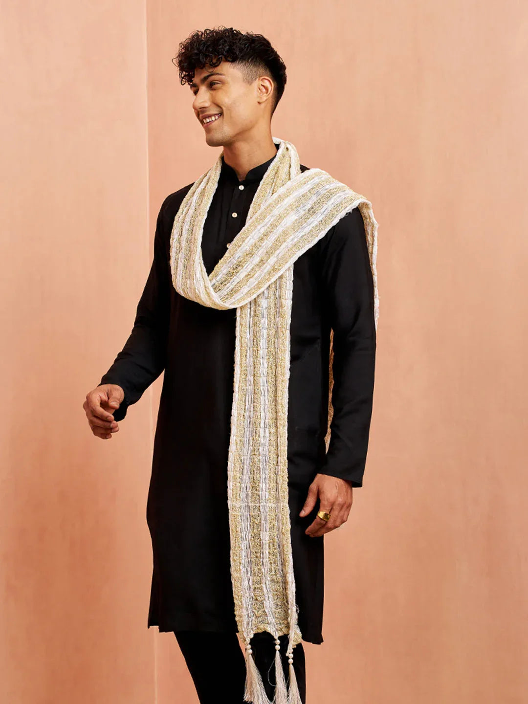 Men's Black Kurta Pyjama Set with White Dupatta