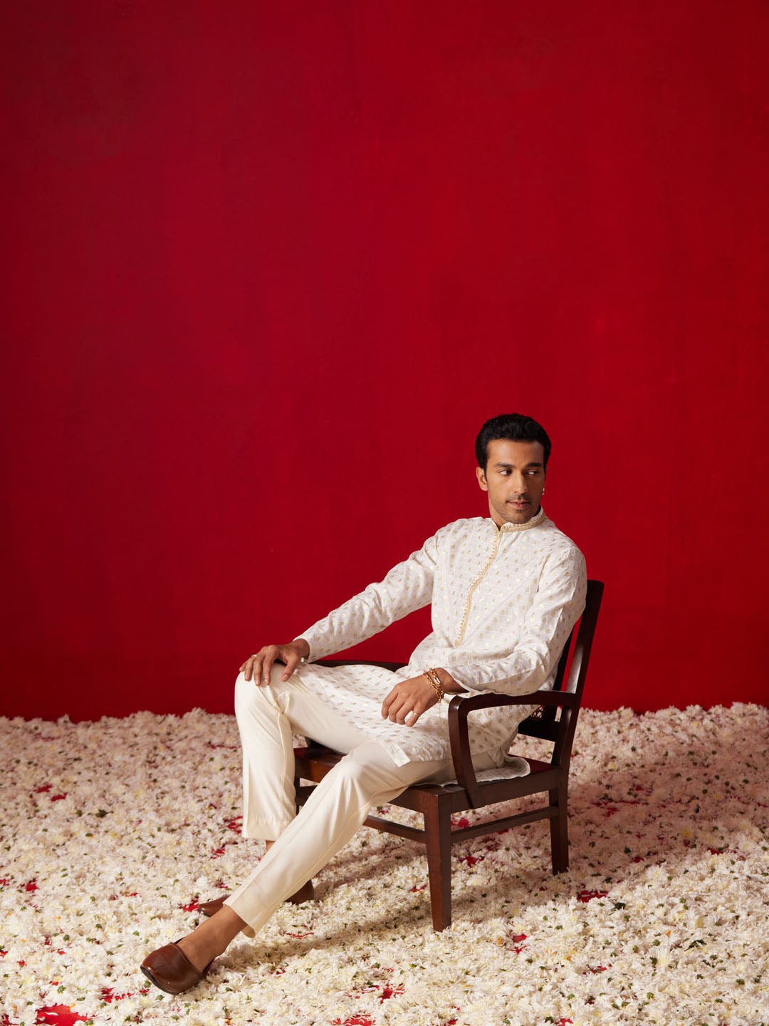 Me's Cream Silk Blend Jacquard Kurta With Pant Set