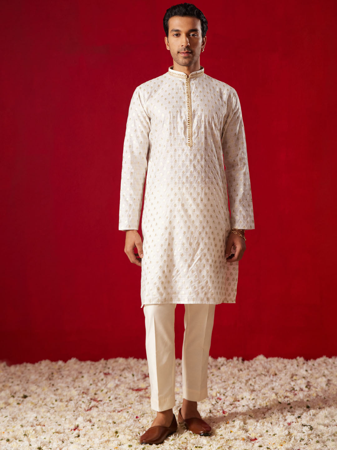 Men's Cream Silk Blend Jacquard Kurta With Pant Set