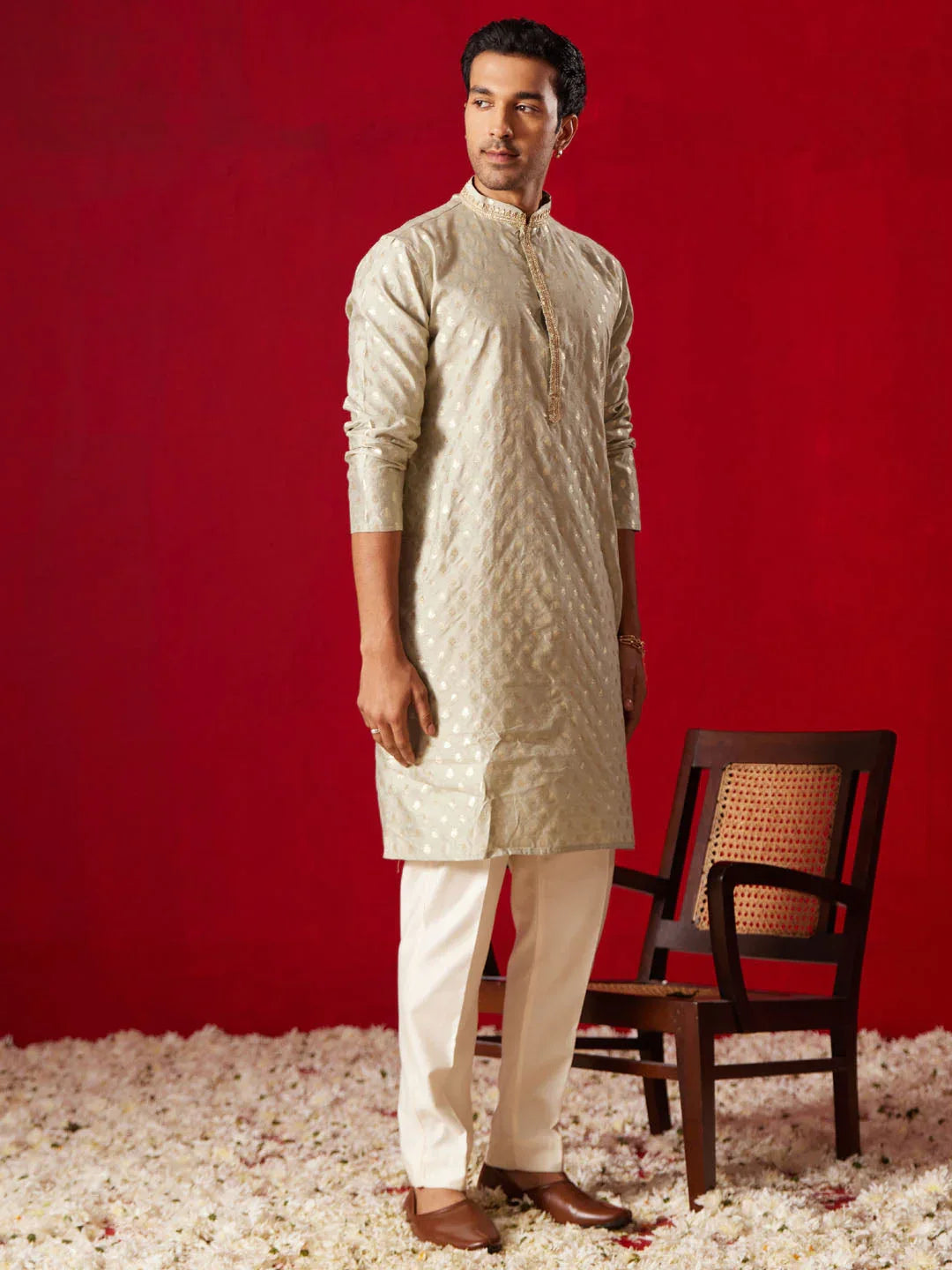 Men's Green Silk Blend Jacquard Kurta With Pant Set