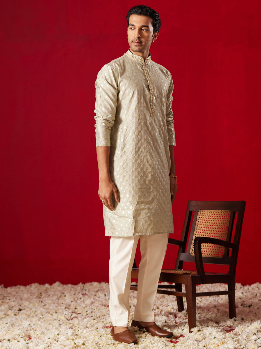 Me's Green Silk Blend Jacquard Kurta With Pant Set