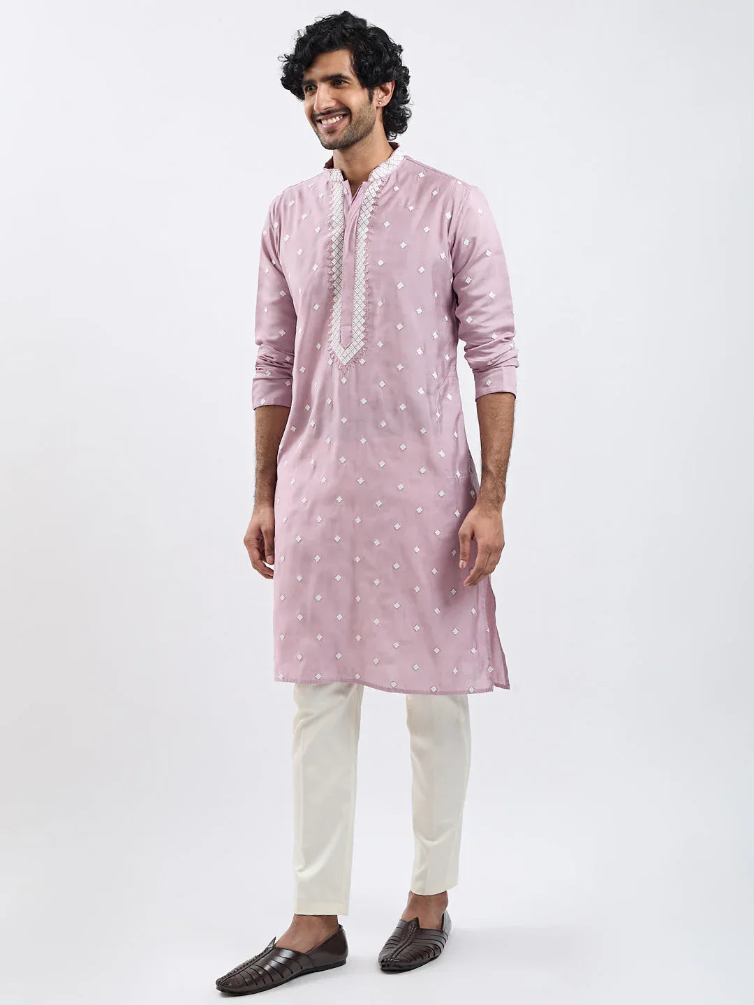 Men's Pink And White Silk Blend Kurta And Pyjama Set