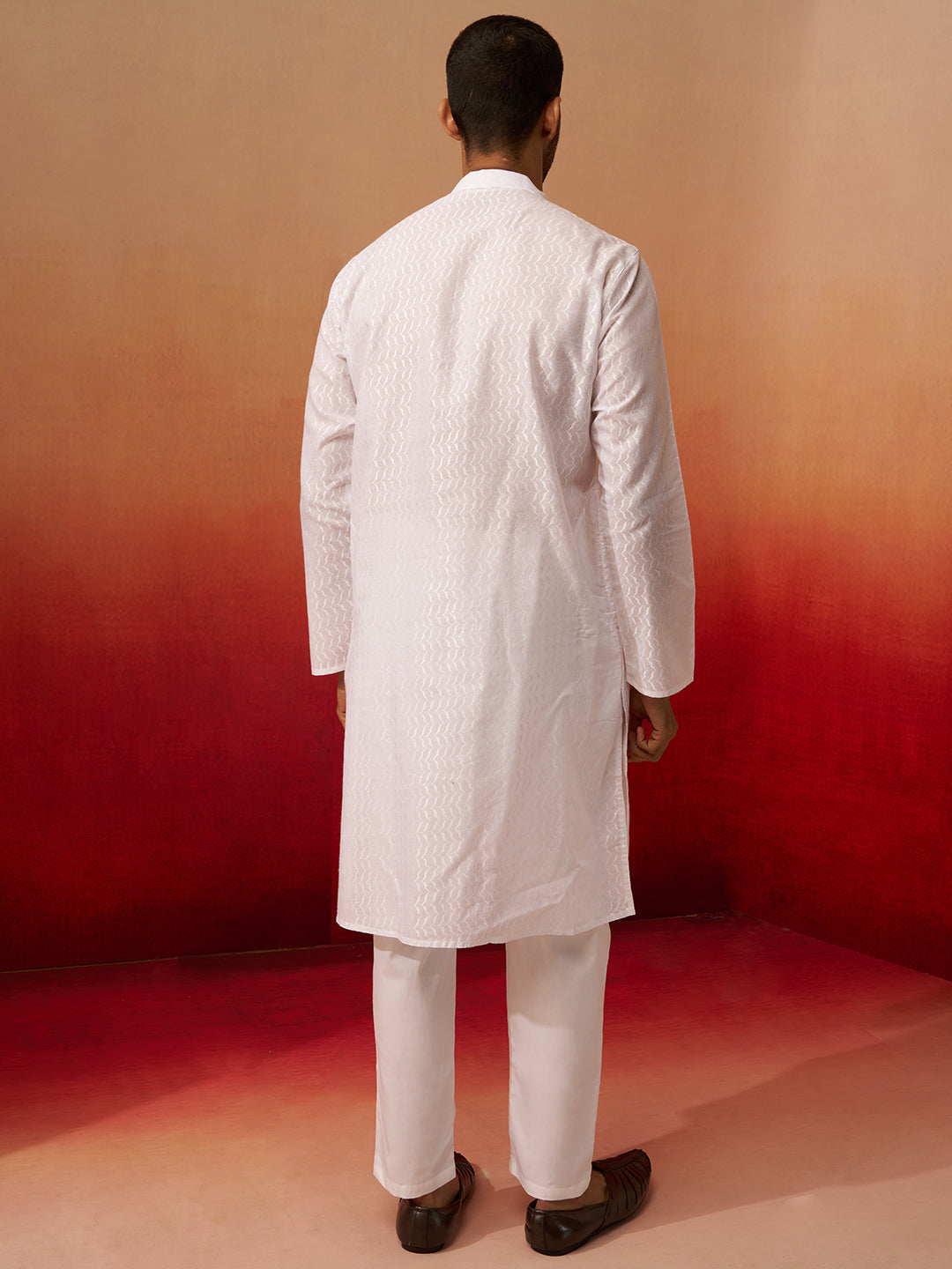 Men's White Wave Pattern Kurta with Pyjama