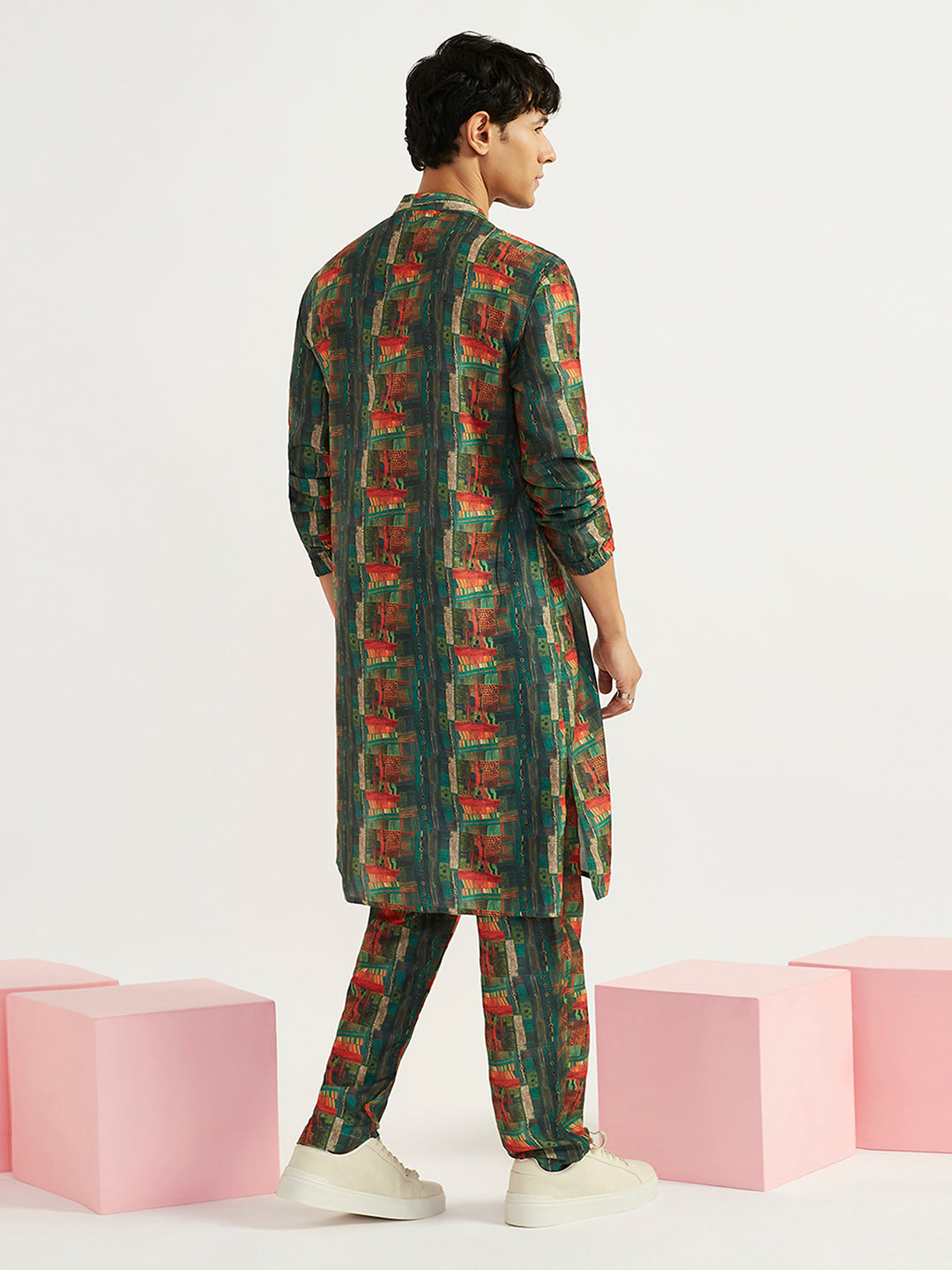 Men's Green Crepe Kurta And Pyjama Set