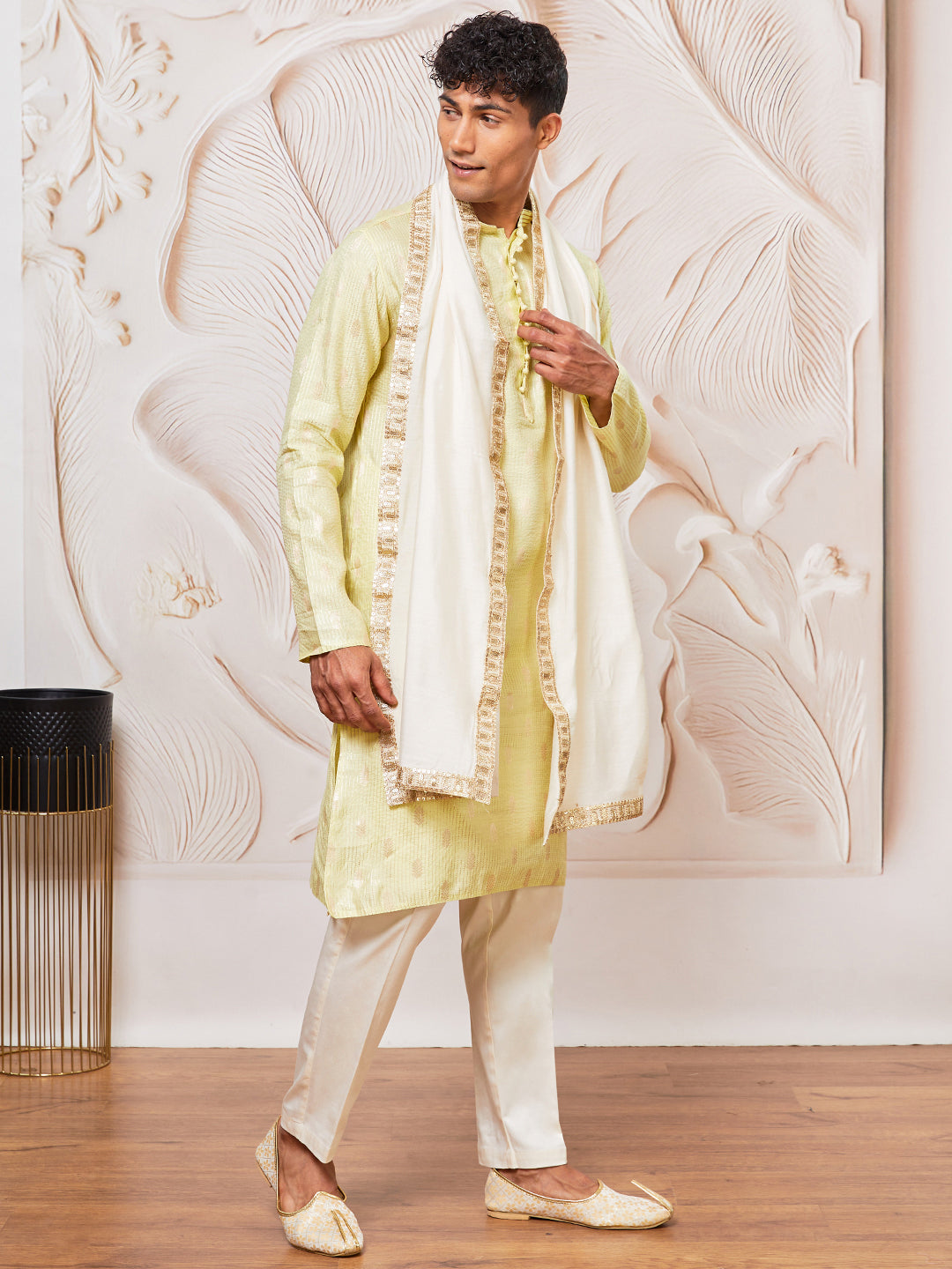 Men's Mint Green Cotton Blend Kurta,Pant And Dupatta Set