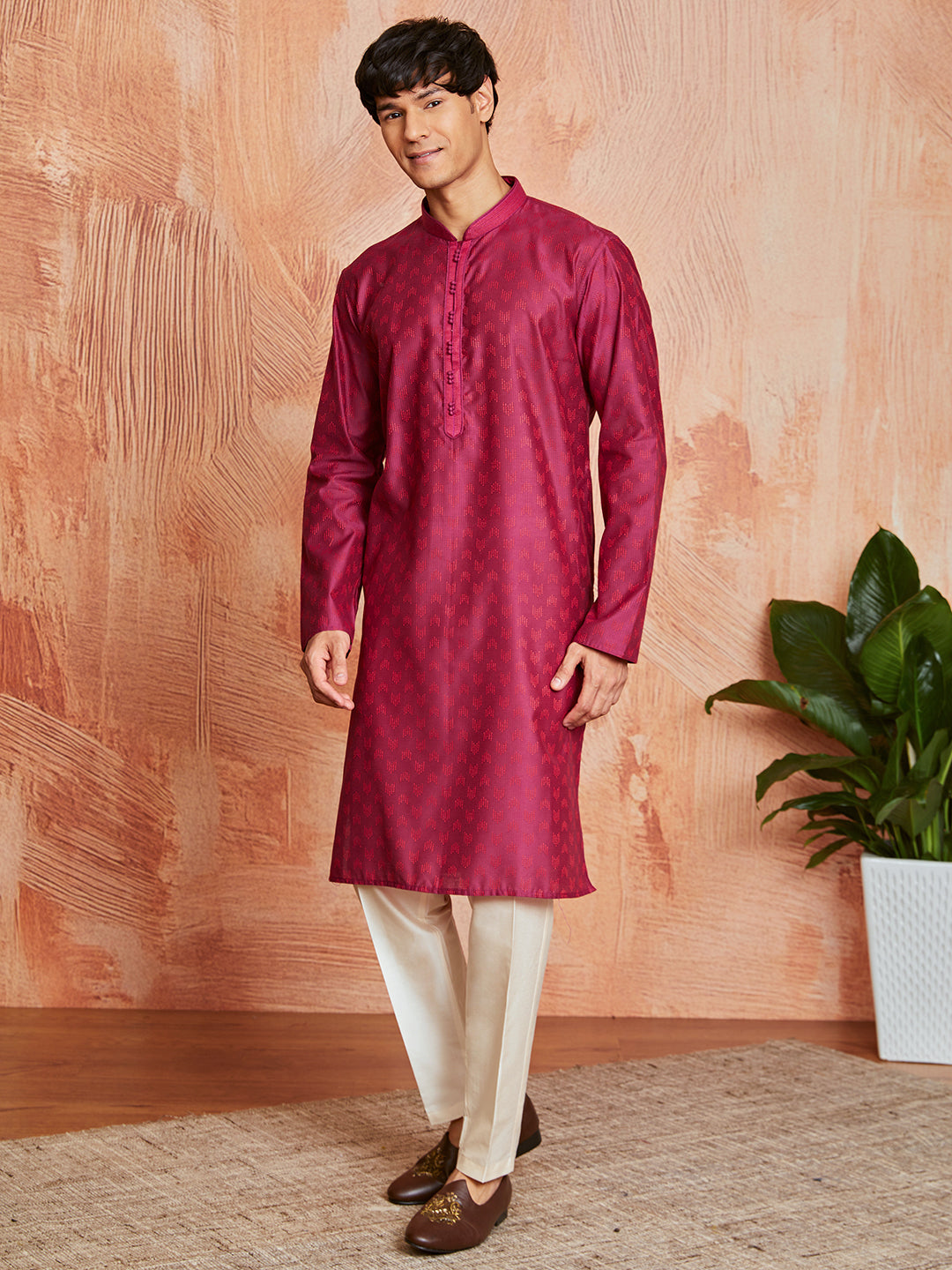 Men's Falsa Silk Blend Kurta And Pyjama Set