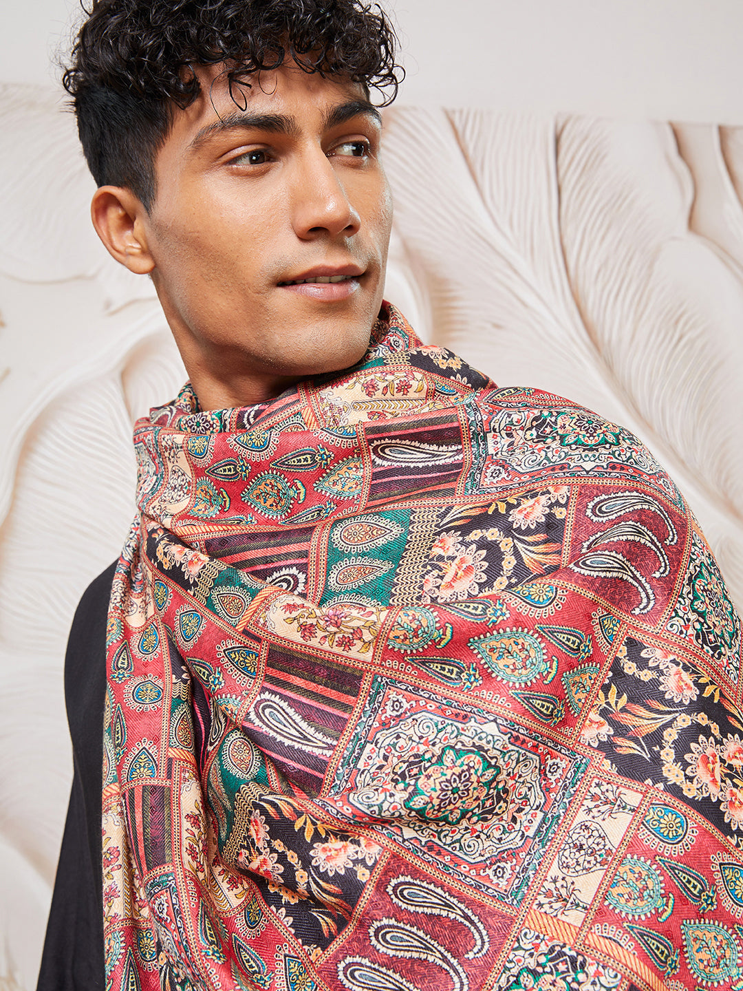 Men's Black Silk Blend Kurta,Pyjama And Dupatta Set.