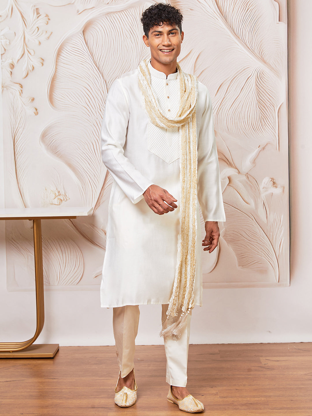 Men's White Silk Blend Kurta, Pant And Dupatta Set