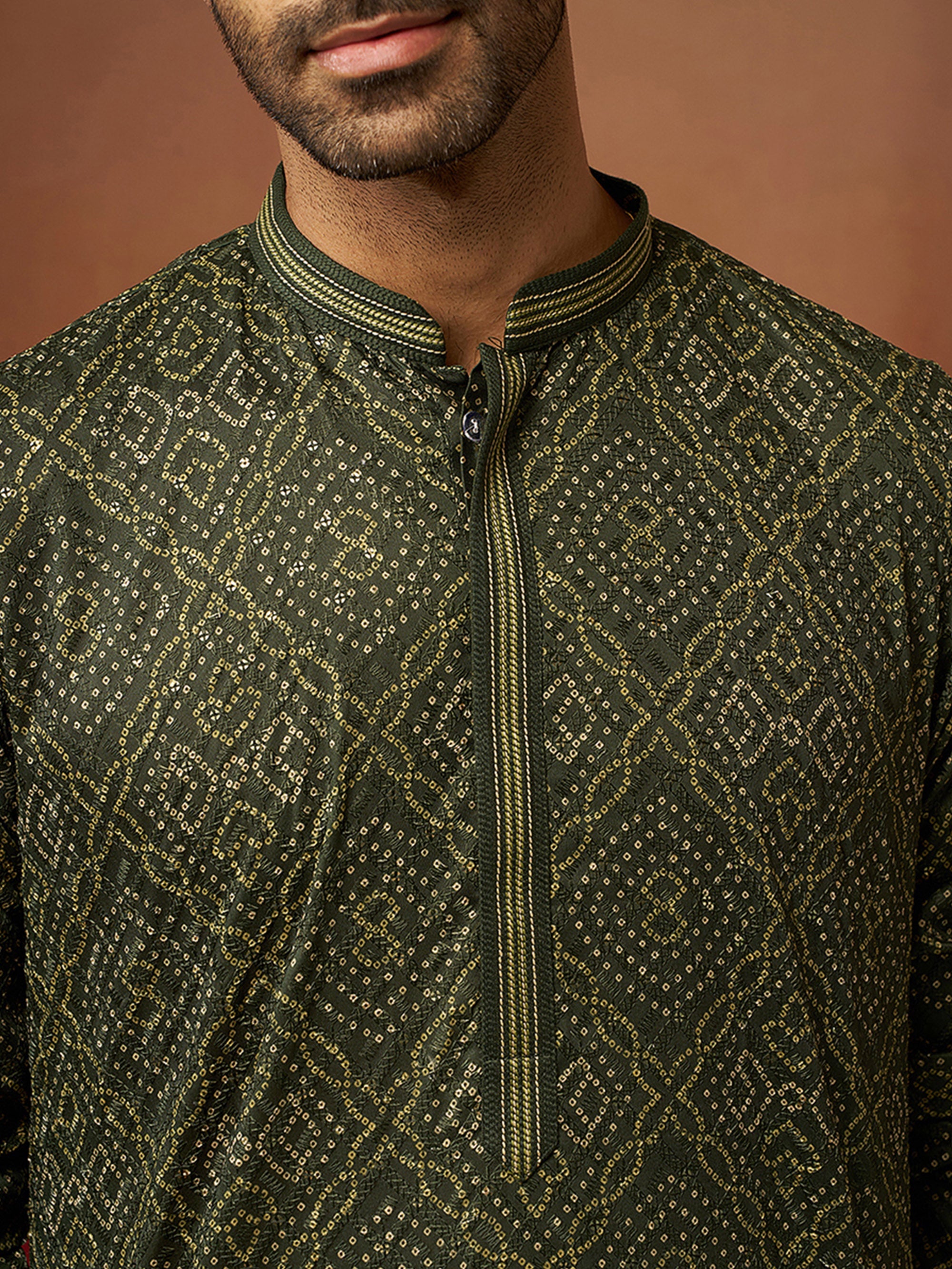 Men's Green Cotton Bandhni Embroidered Kurta
