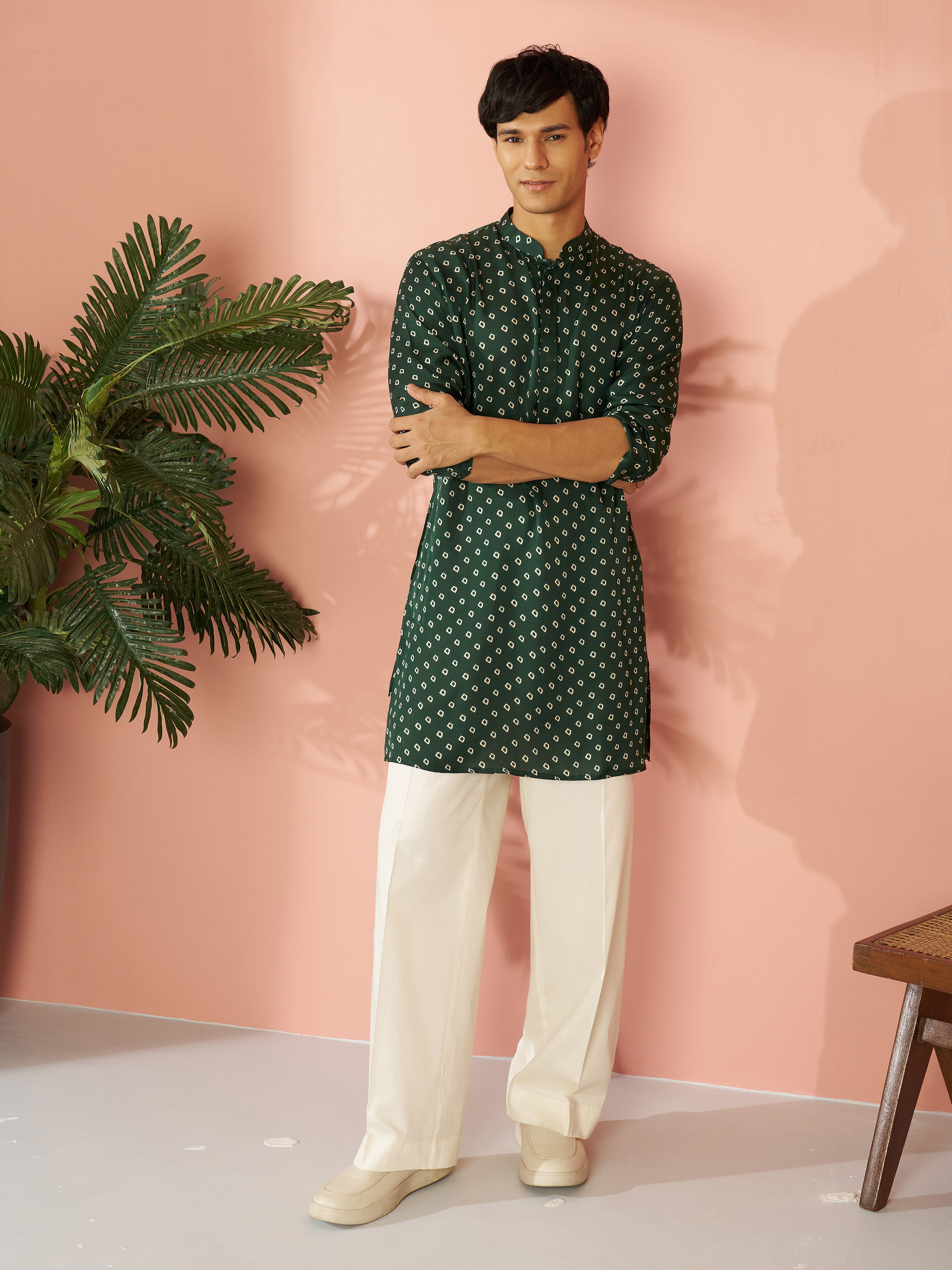 Men's Bottle Green Silk Blend Bandhani Digital Print Mid-Length Kurta