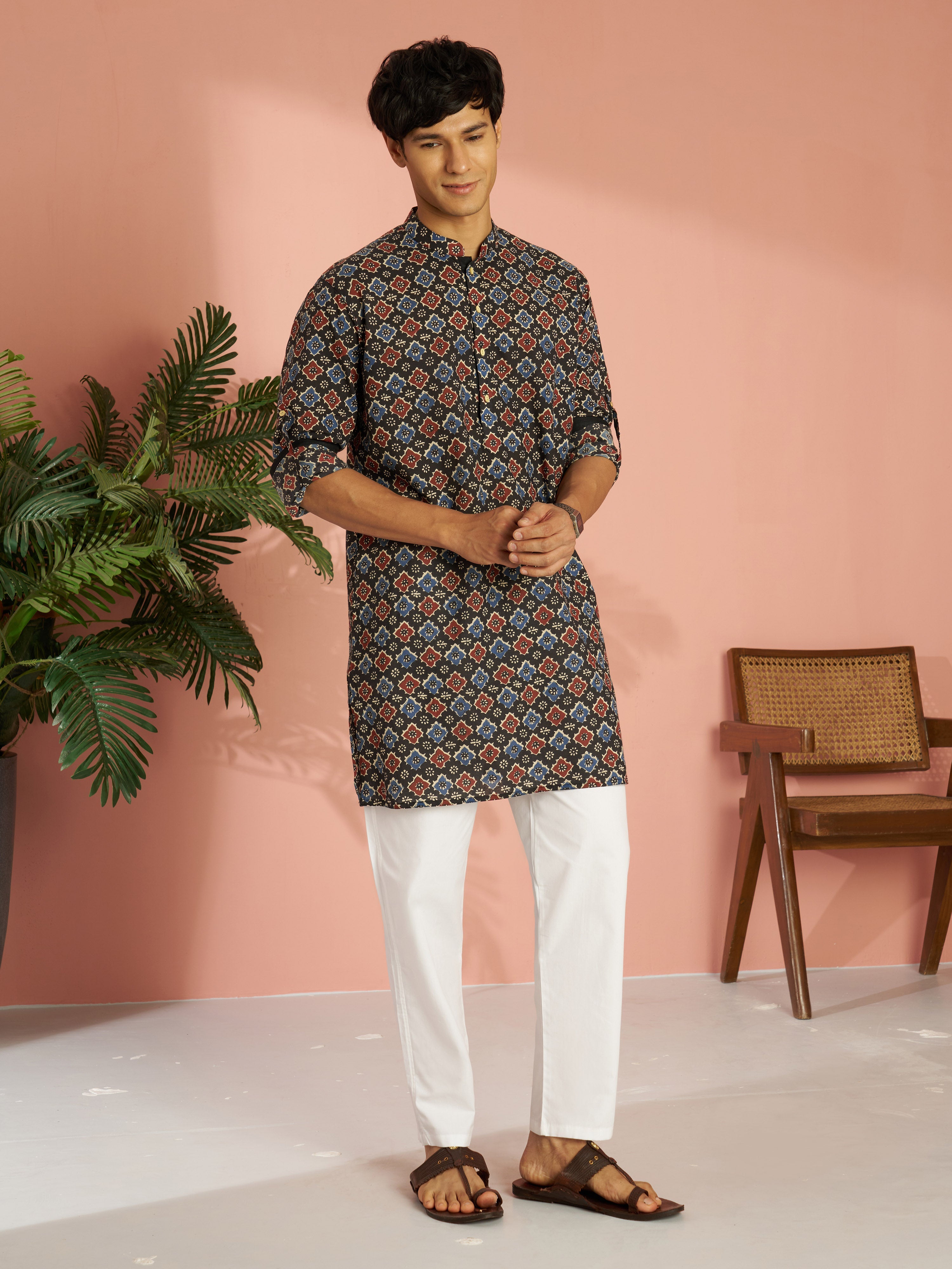 Men's Black Cotton Geometric Printed Cuffed Kurta with White Pyjama Set