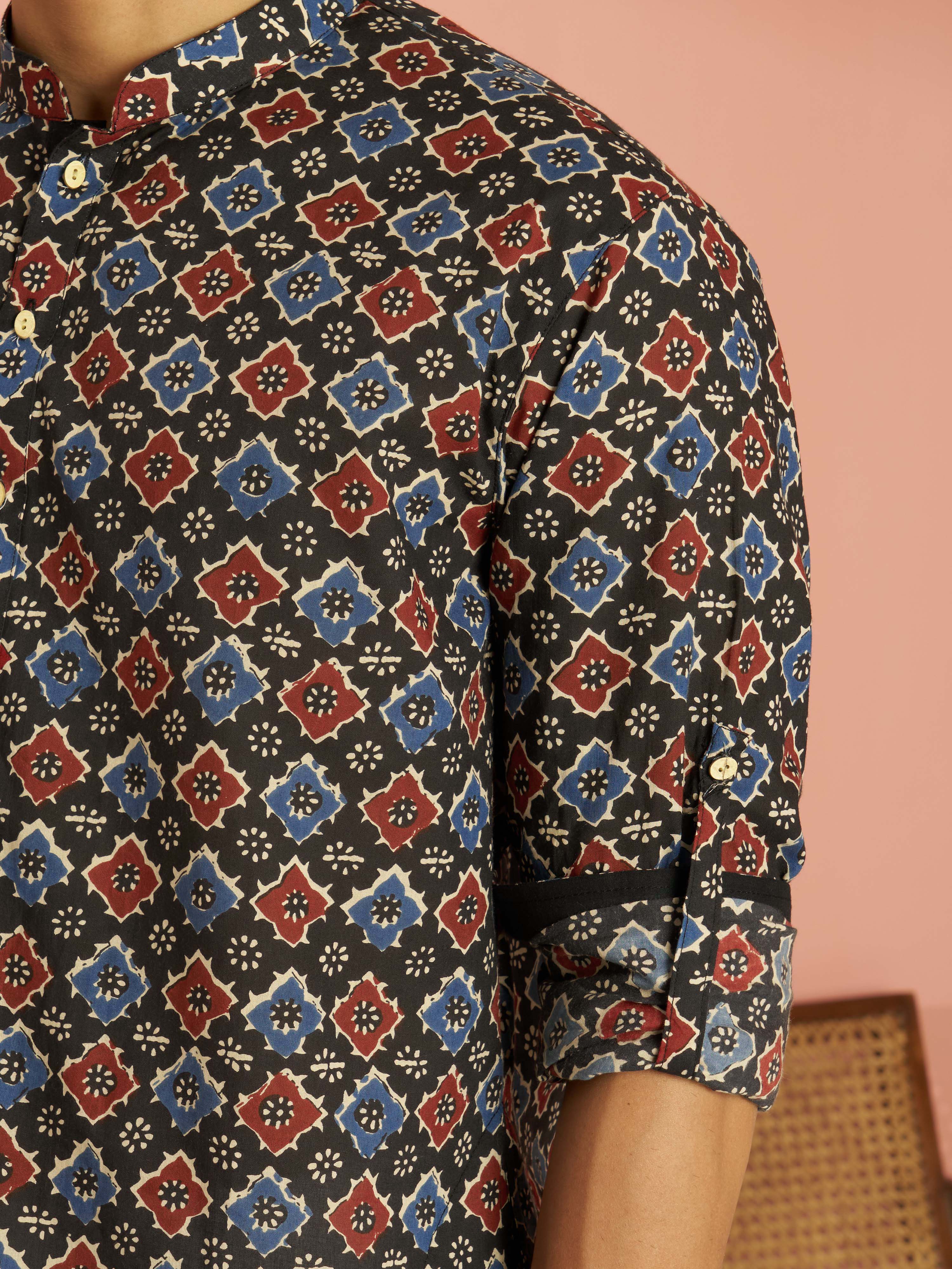 Men's Black Cotton Geometric Printed Cuffed Kurta with White Pyjama Set