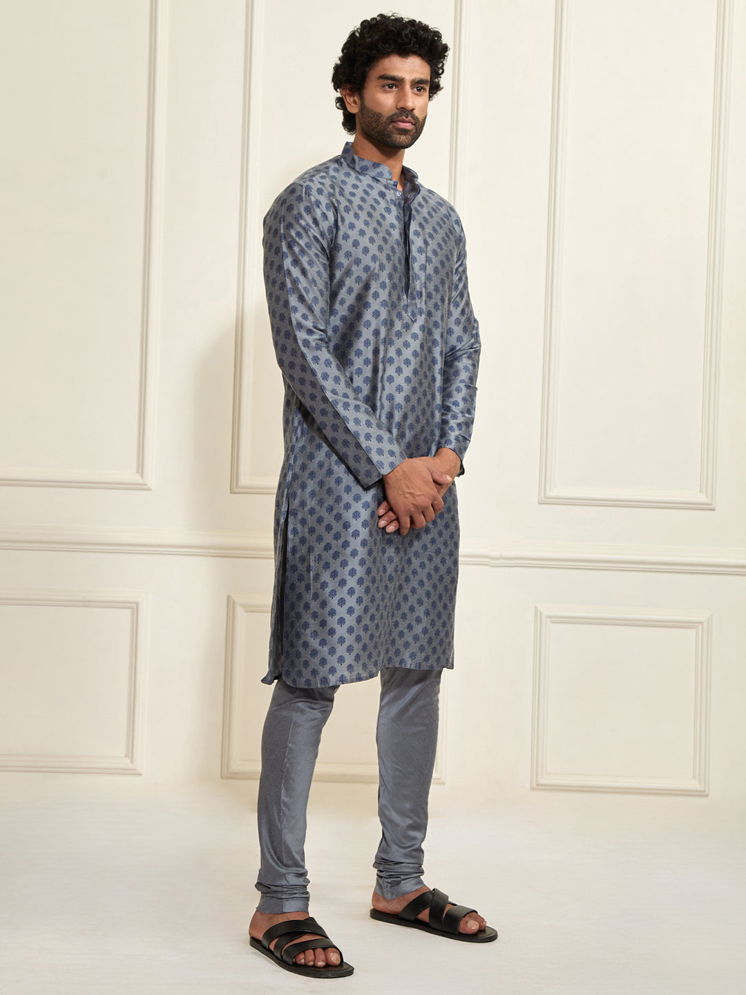 VASTRAMAY Men's Grey Cotton Silk Blend Kurta