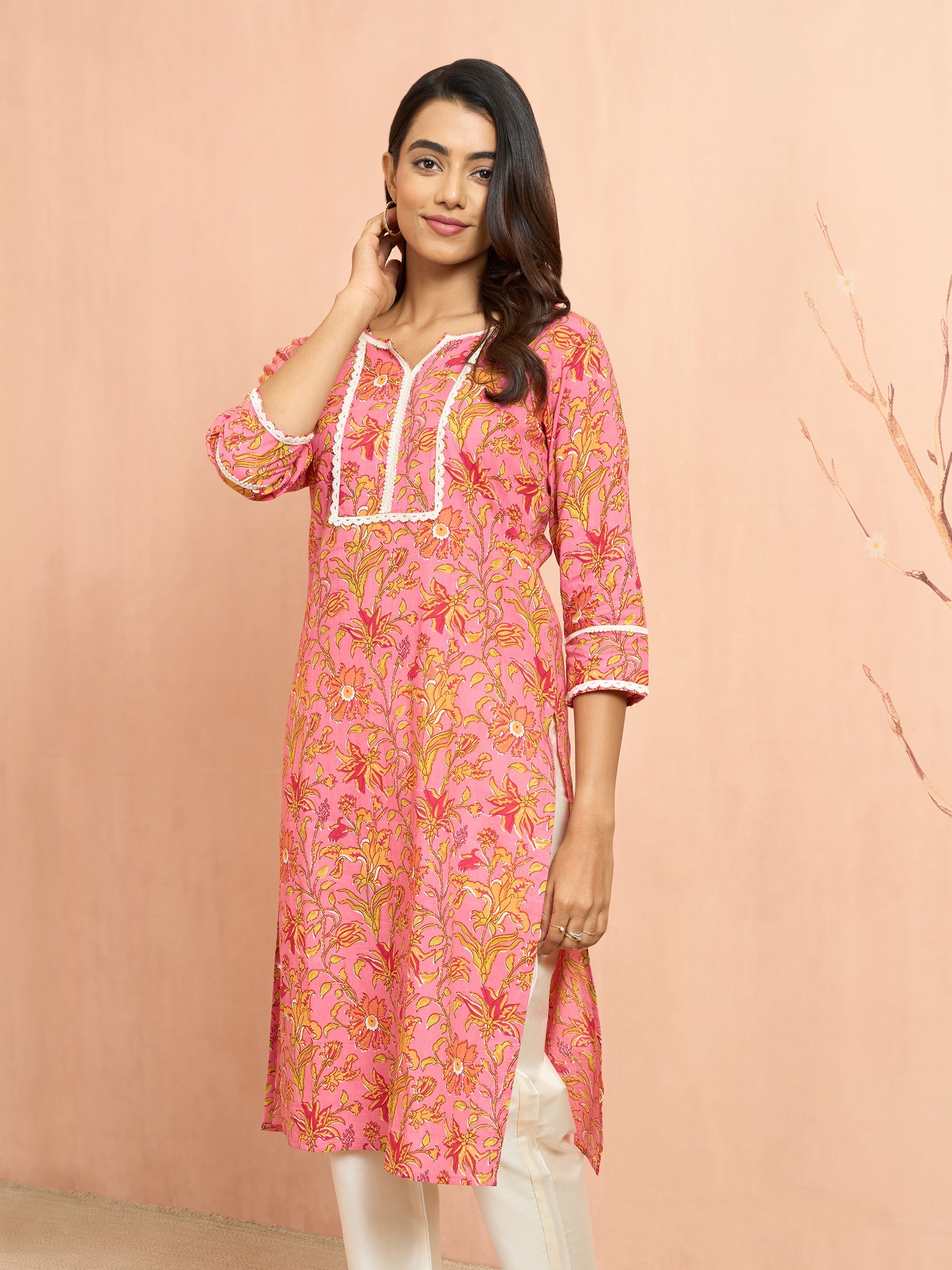Women's Pink Floral Printed Cambric Cotton Kurta
