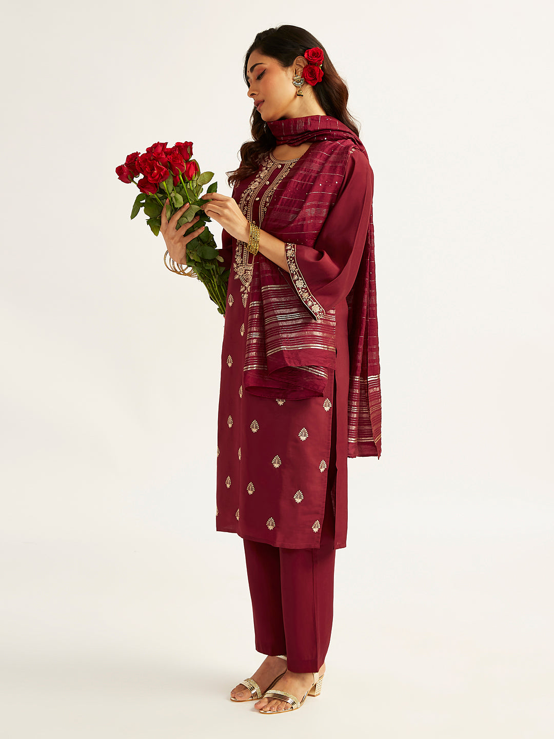 VASTRAMAY Women's Maroon Kurta Set - qivii