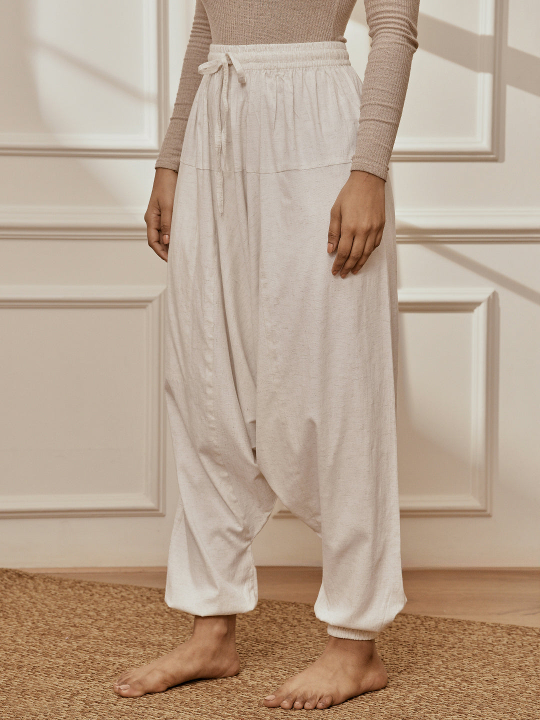 Women's White Cotton Lycra Harem Yoga Pants