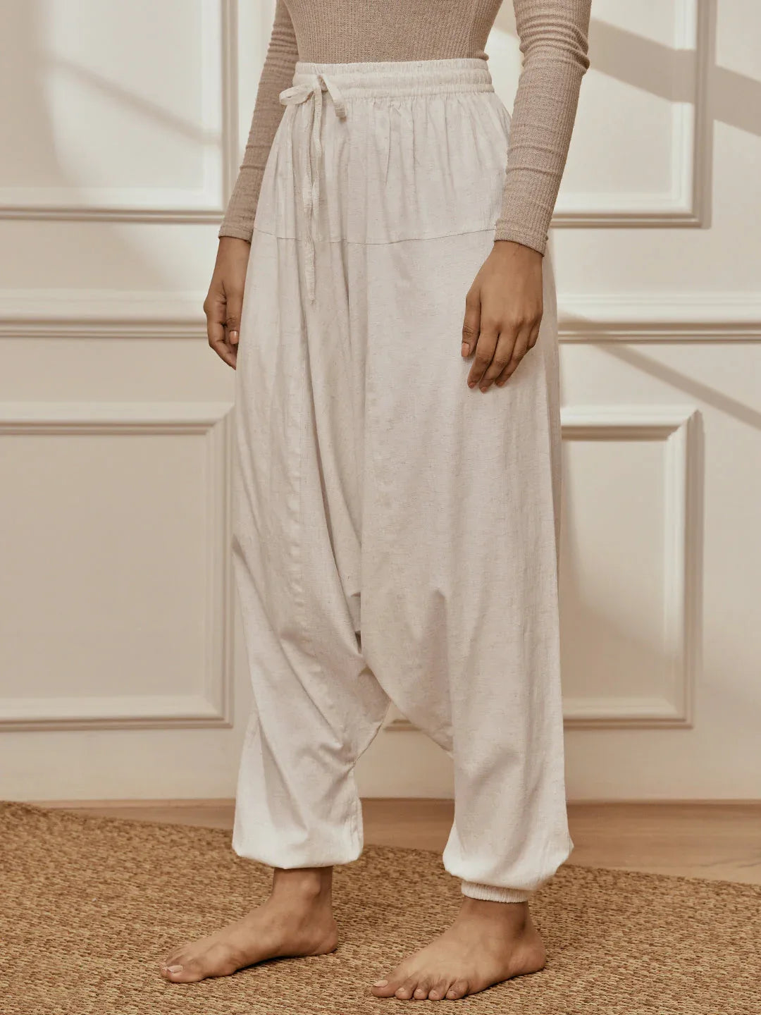 Women's White Cotton Lycra Harem Yoga Pants