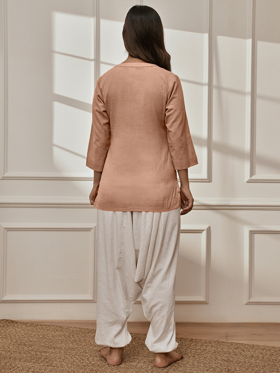 Women's Rose Pink Cotton Linen Kurta With White Cotton Lycra Harem Pants Yoga Set