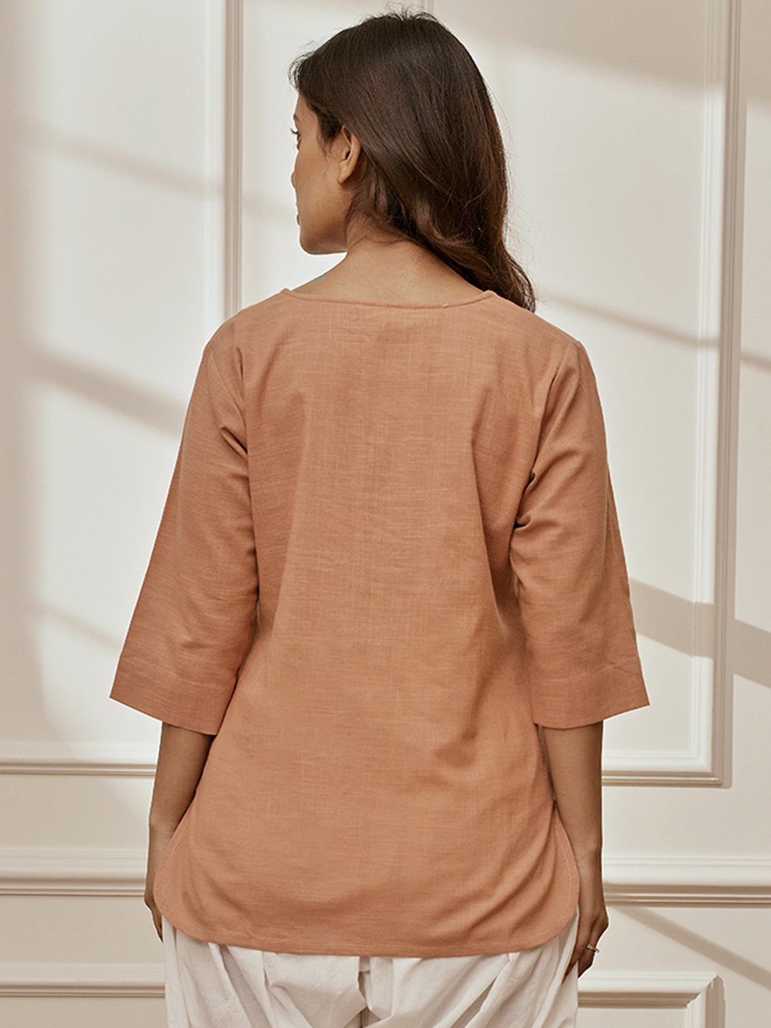 Women Rose Pink Cotton Linen Round Neck Yoga Kurta