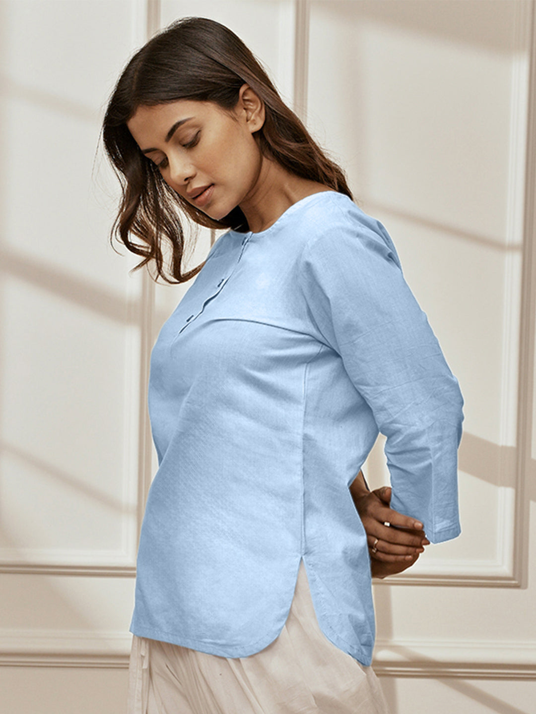 Women Aqua Cambric Cotton Round Neck Yoga Kurta